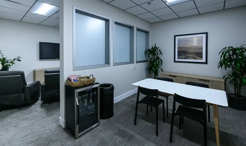 Renewed pilot lounge